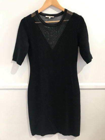 Robe Carven noire T.S