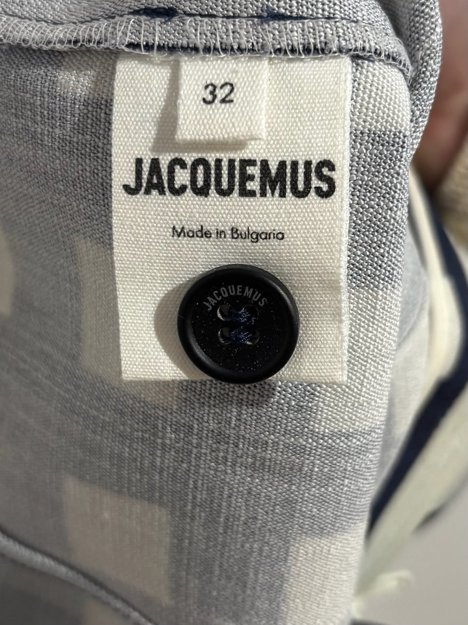 Short Jacquemus bleu T.32 NEUF