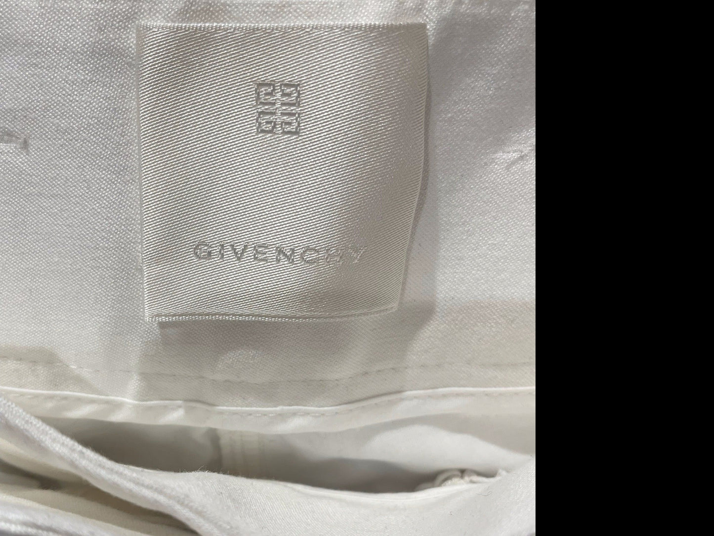 Bermuda Givenchy blanc T.42 NEUF