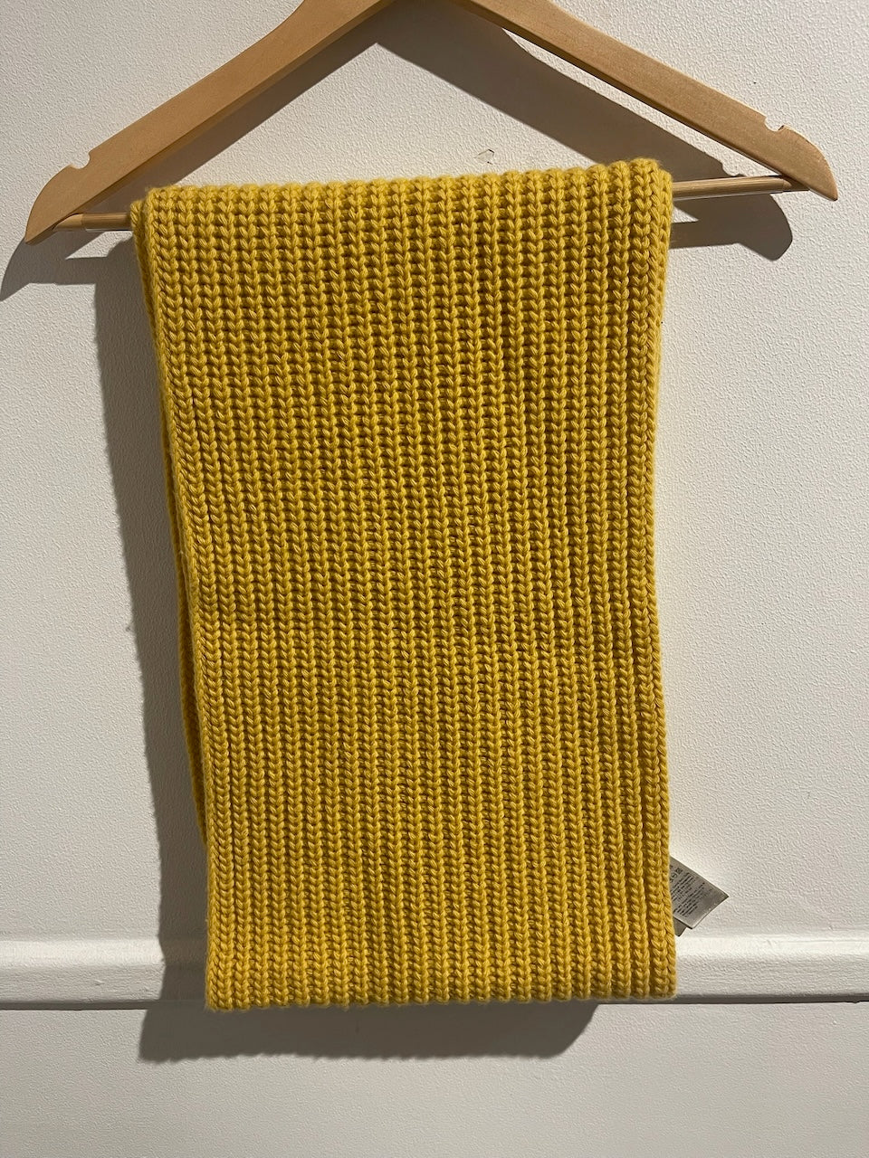 Echarpe Fendi jaune
