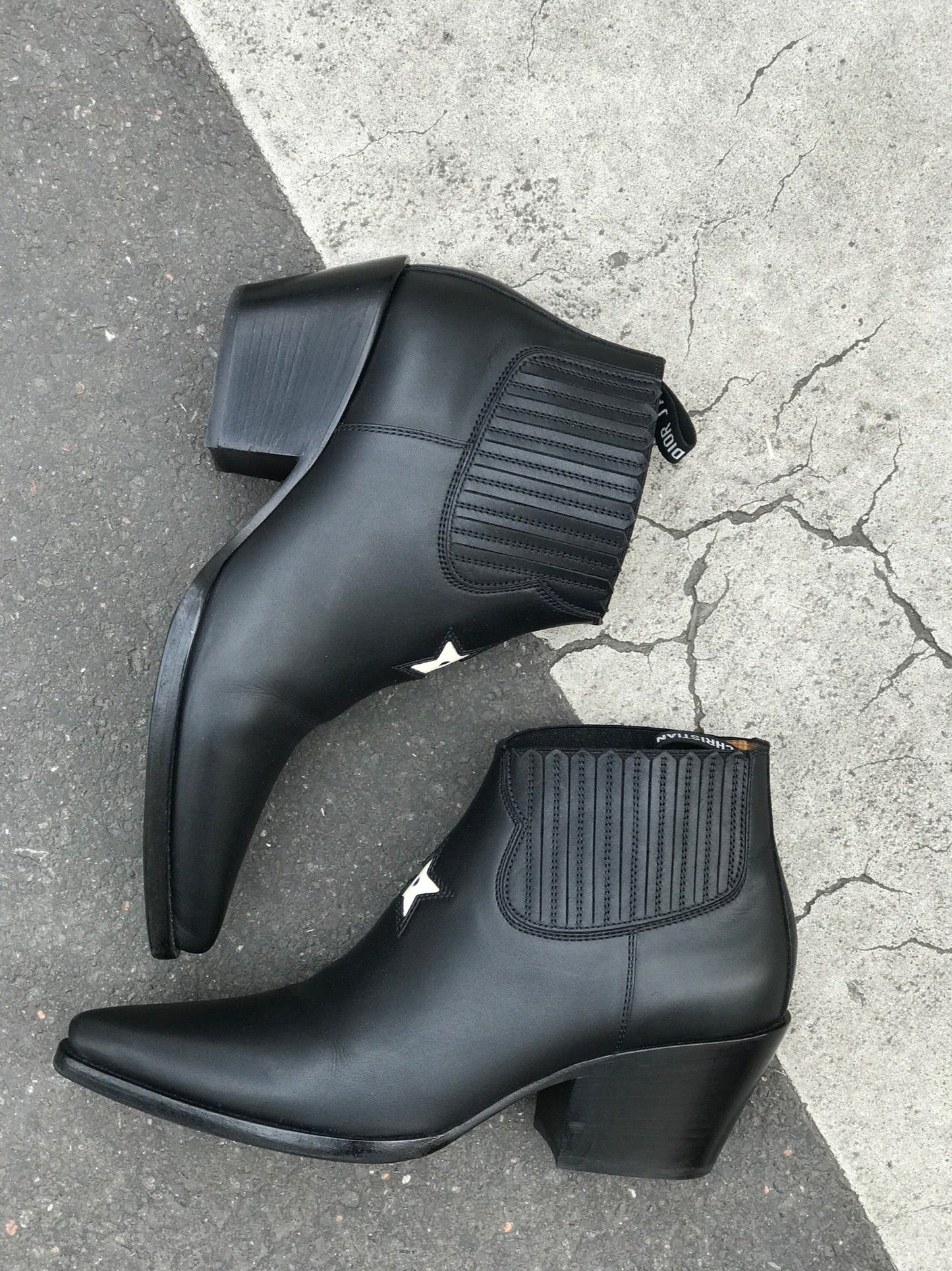 Bottines Dior noires T.38