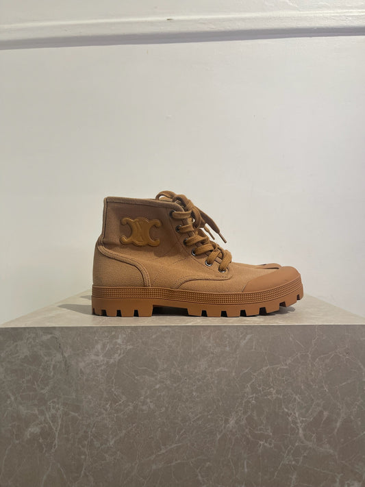 Bottines Celine camel T.39