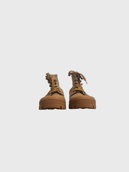 Bottines Celine camel T.39