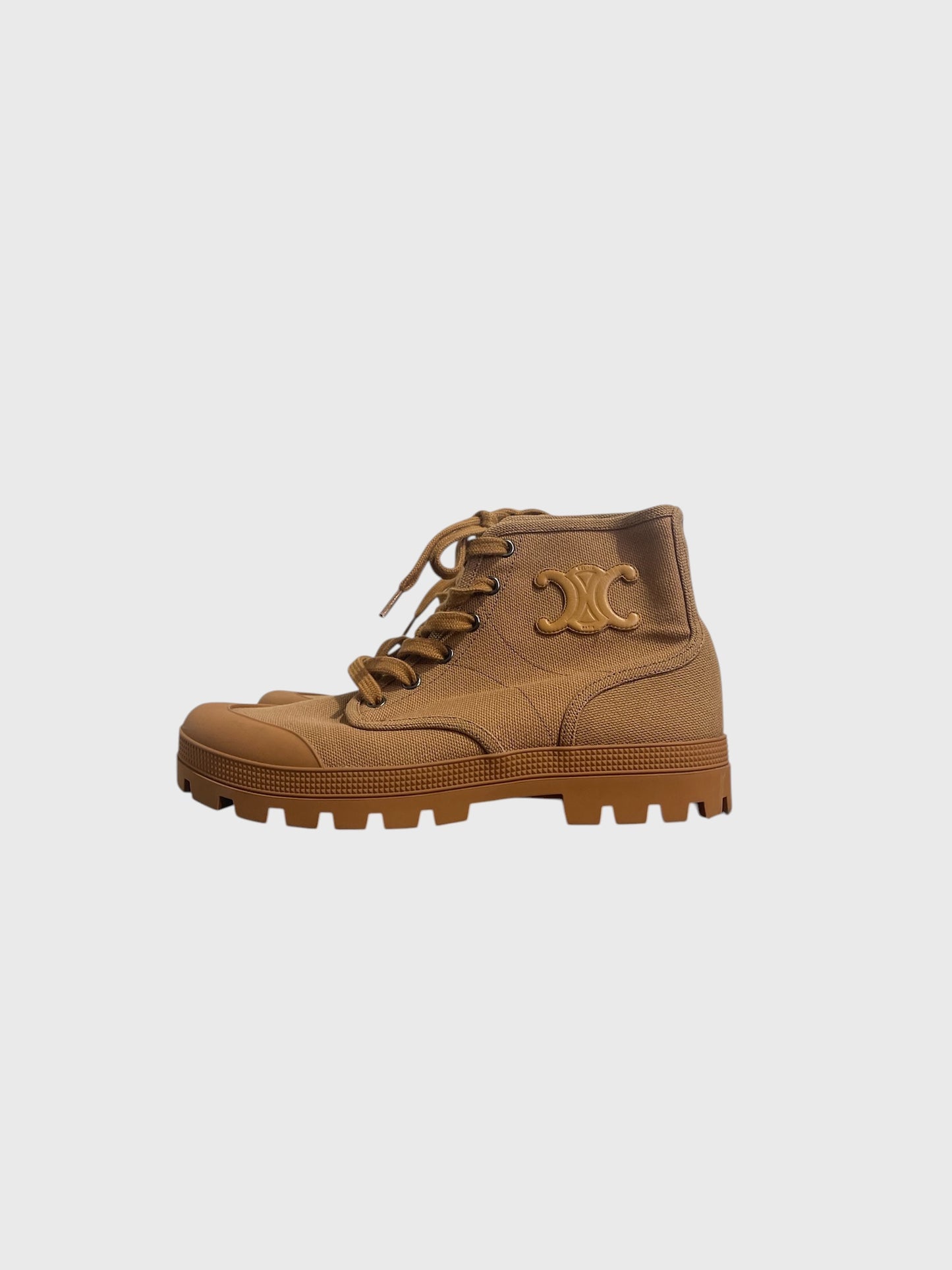 Bottines Celine camel T.39