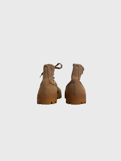 Bottines Celine camel T.39