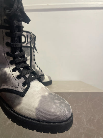 Bottines Fendi noires T.36,5