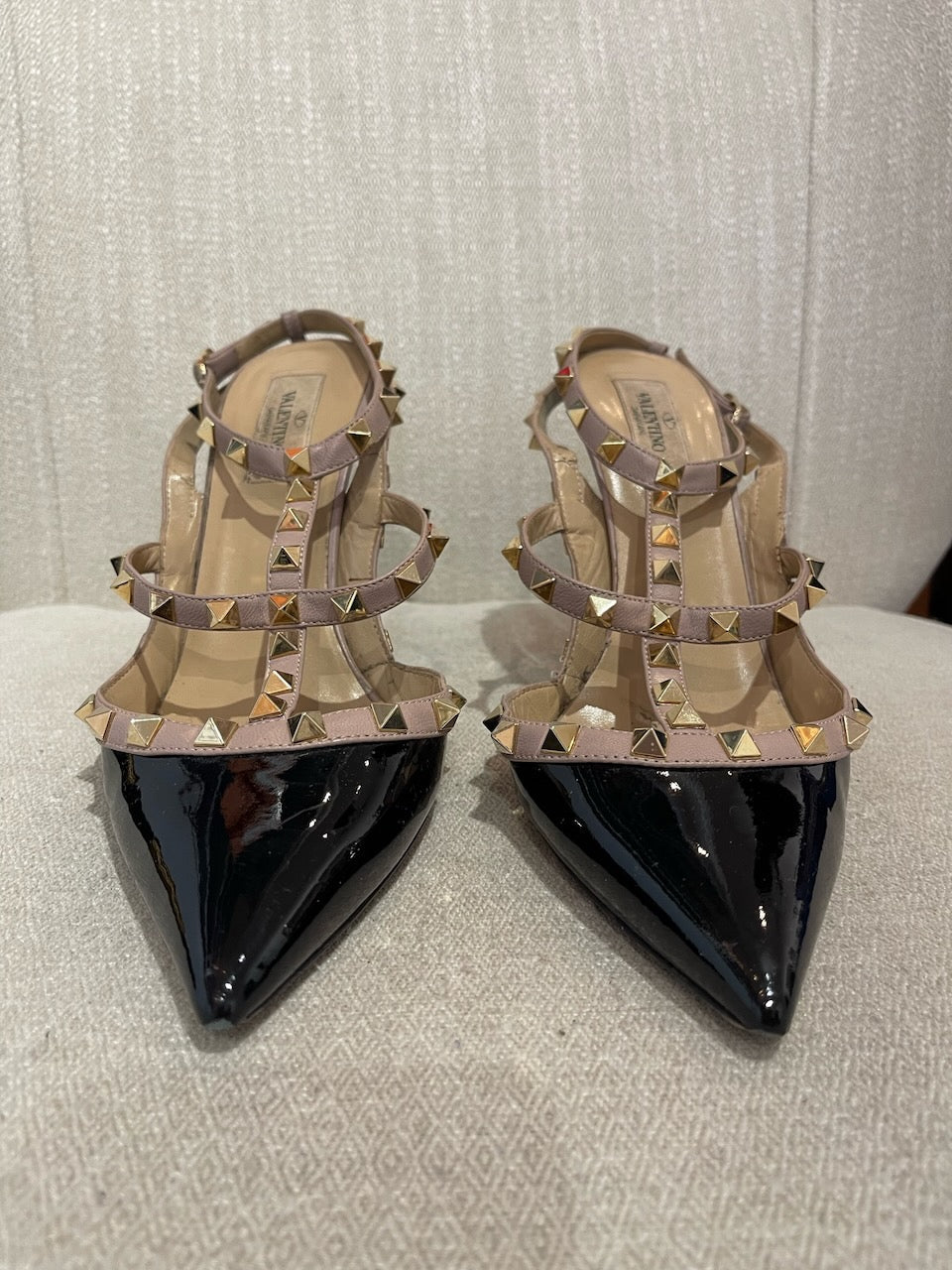 Escarpins Valentino Rockstud noirs T.40