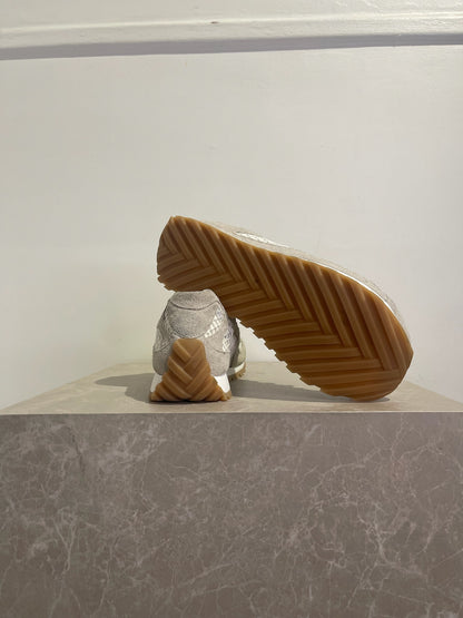 Baskets Bottega Veneta Orbit T.40