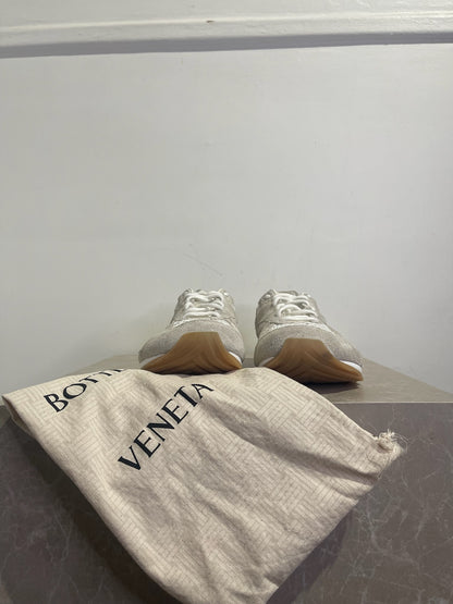 Baskets Bottega Veneta Orbit T.40