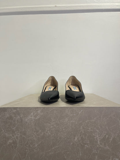 Escarpins Prada noir T.40