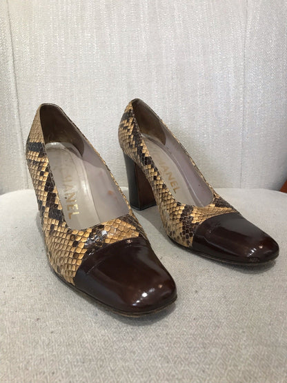 Escarpins Chanel python T.35,5