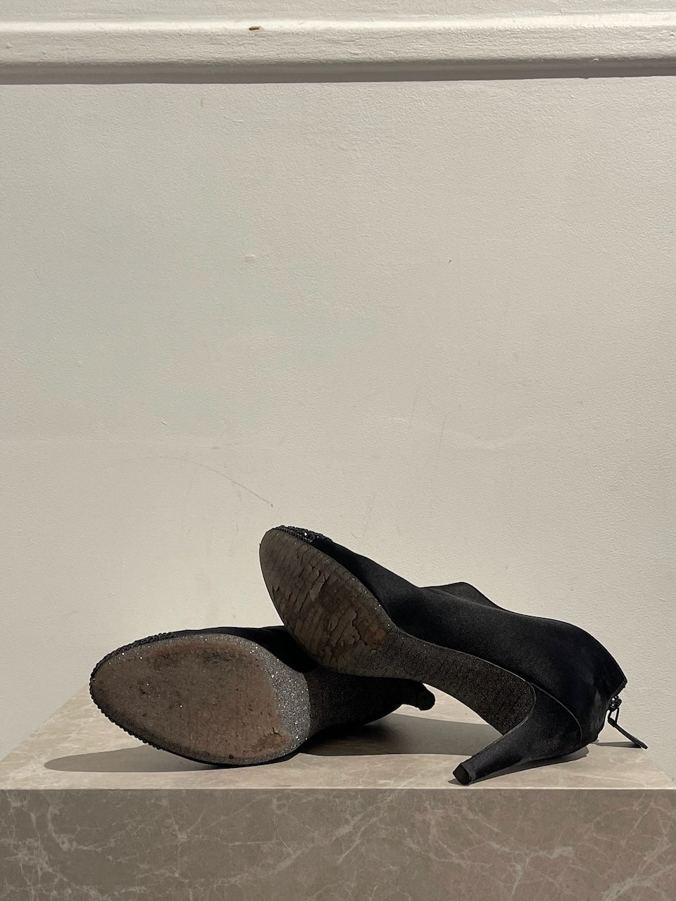 Bottines Chanel noires T.38