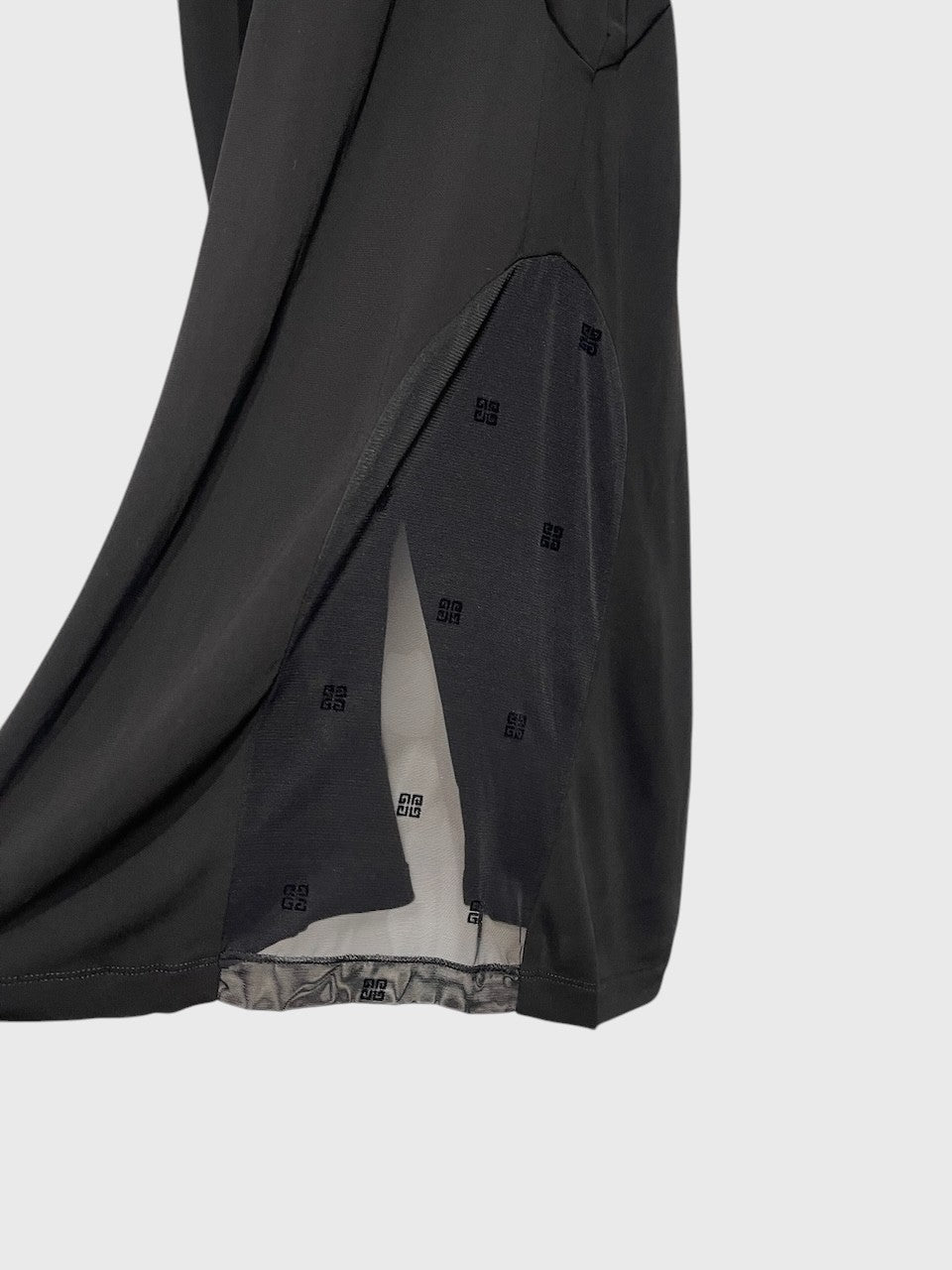 Robe Givenchy noire T.40