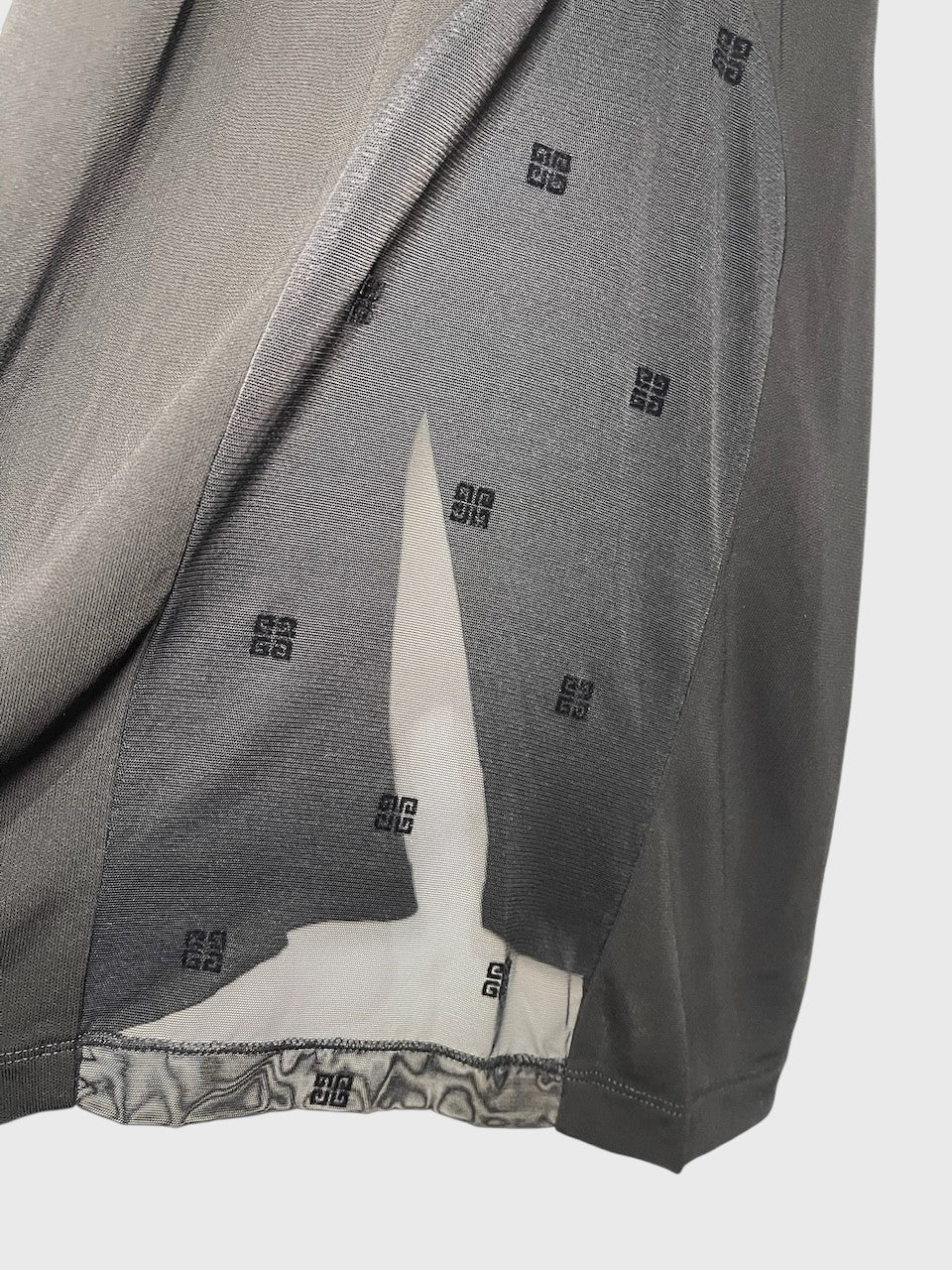 Robe Givenchy noire T.40