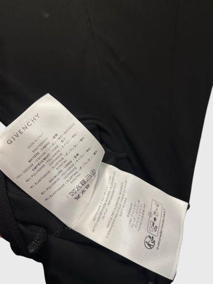 Robe Givenchy noire T.40