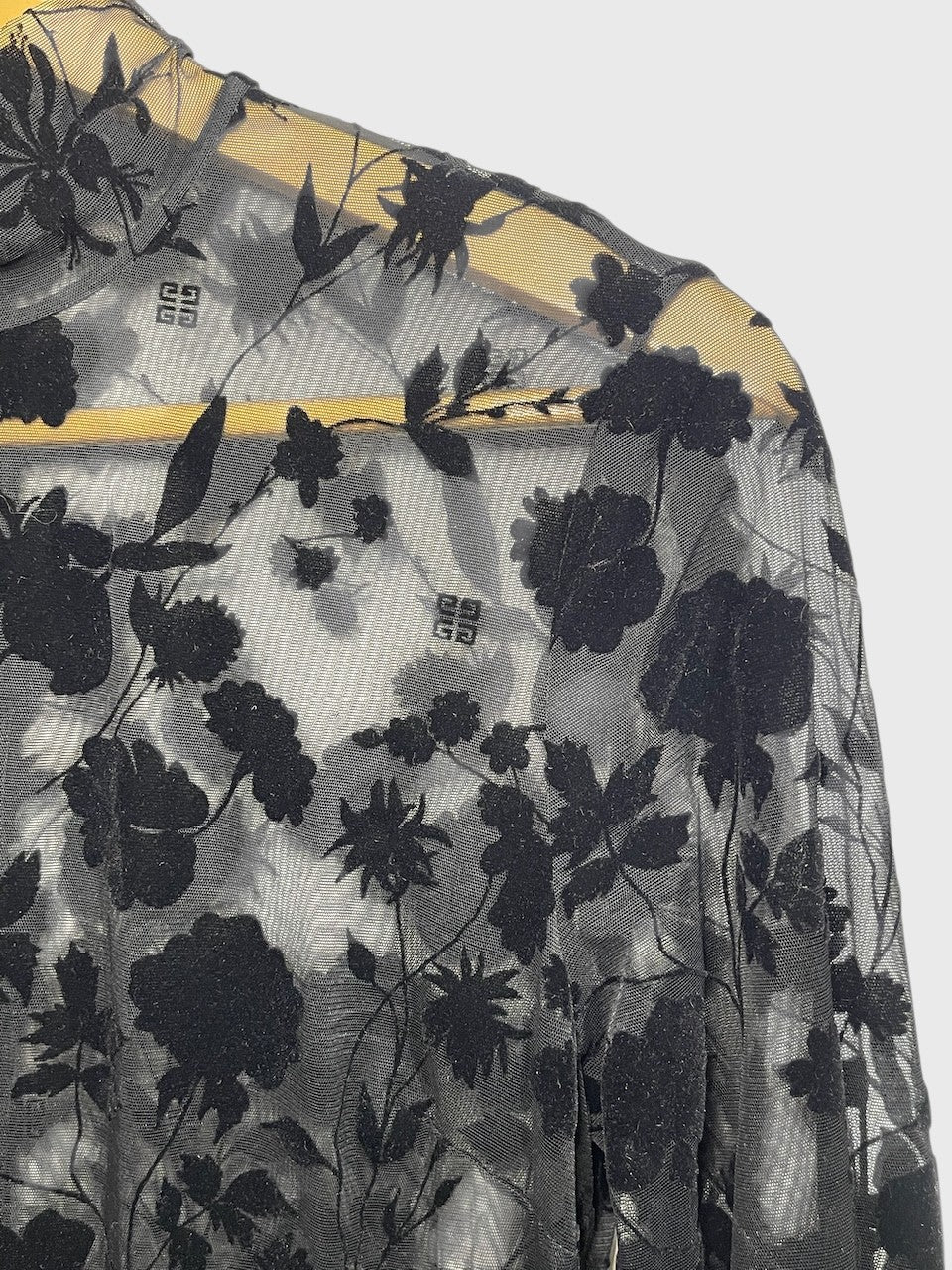 Robe Givenchy noire T.40