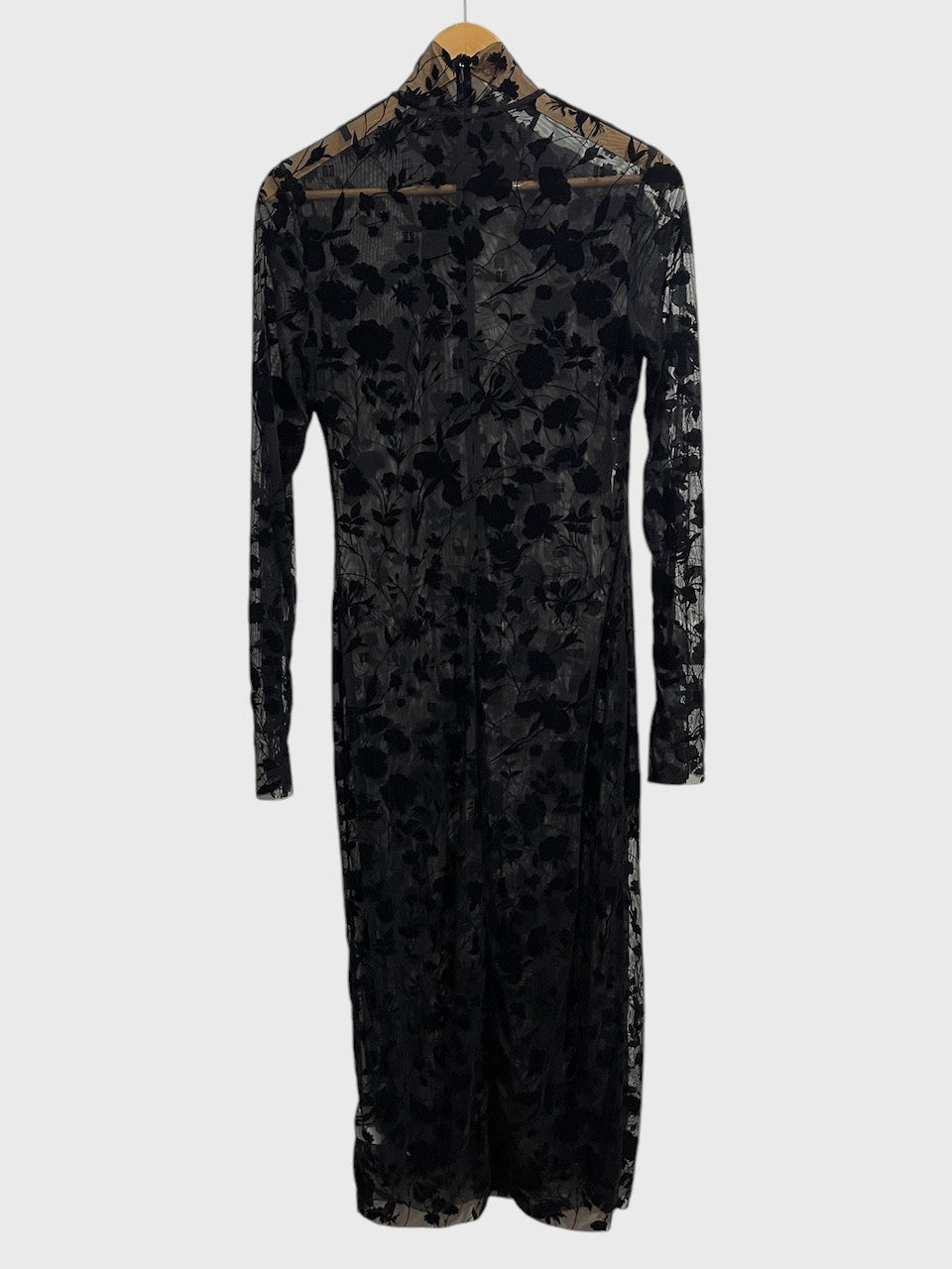 Robe Givenchy noire T.40