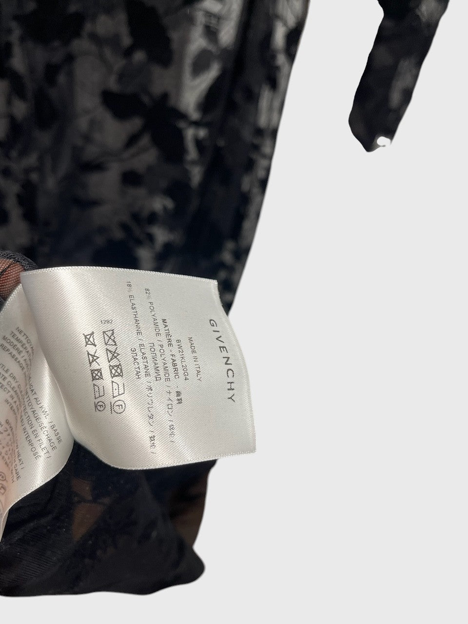 Robe Givenchy noire T.40