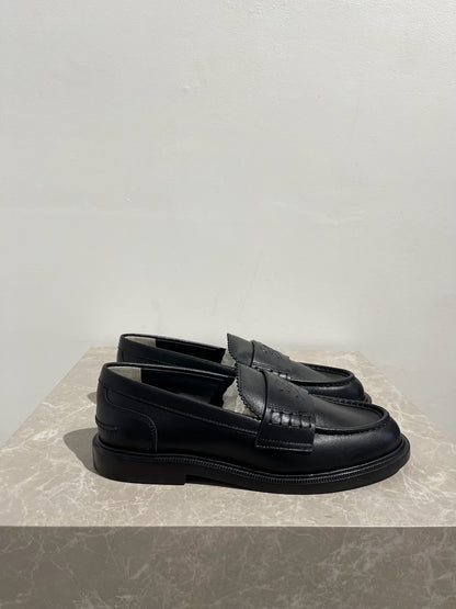 Mocassins Fendi noires T.36.5 Neufs