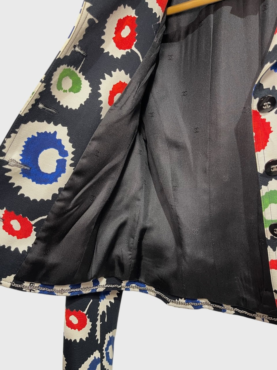 Veste Chanel noire T.36