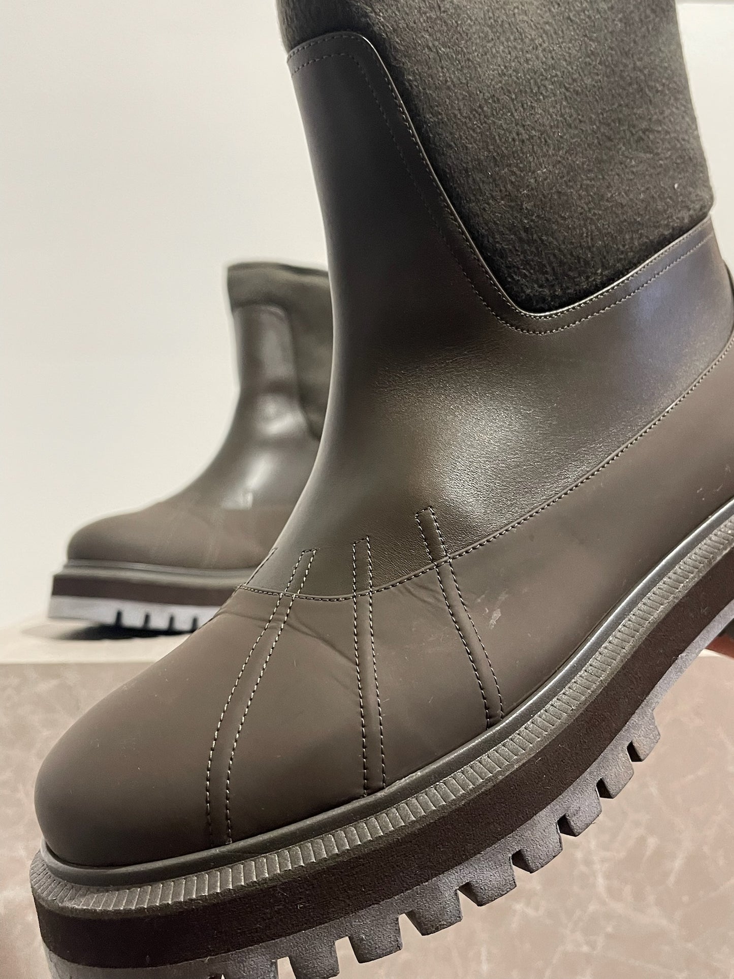 Bottines Loro Piana marron T.39,5