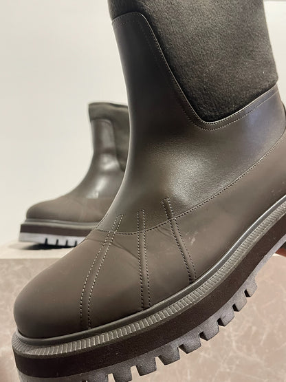 Bottines Loro Piana marron T.39,5