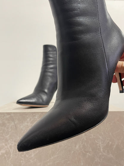 Bottines Gianvito Rossi noires T.39