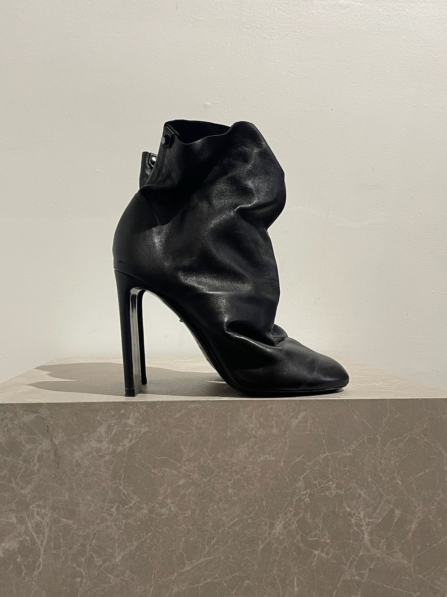 Bottines Nicholas Kirkwood noires T.37