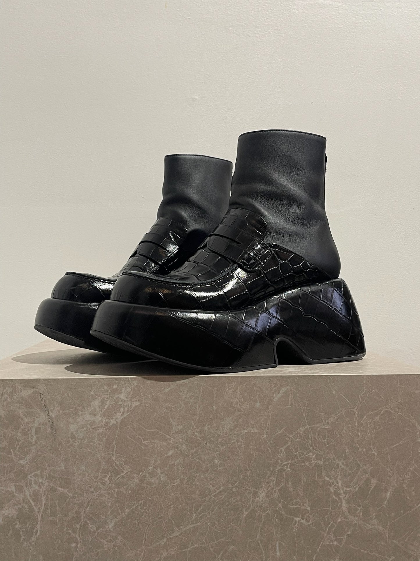 Bottines Loewe noires T.37