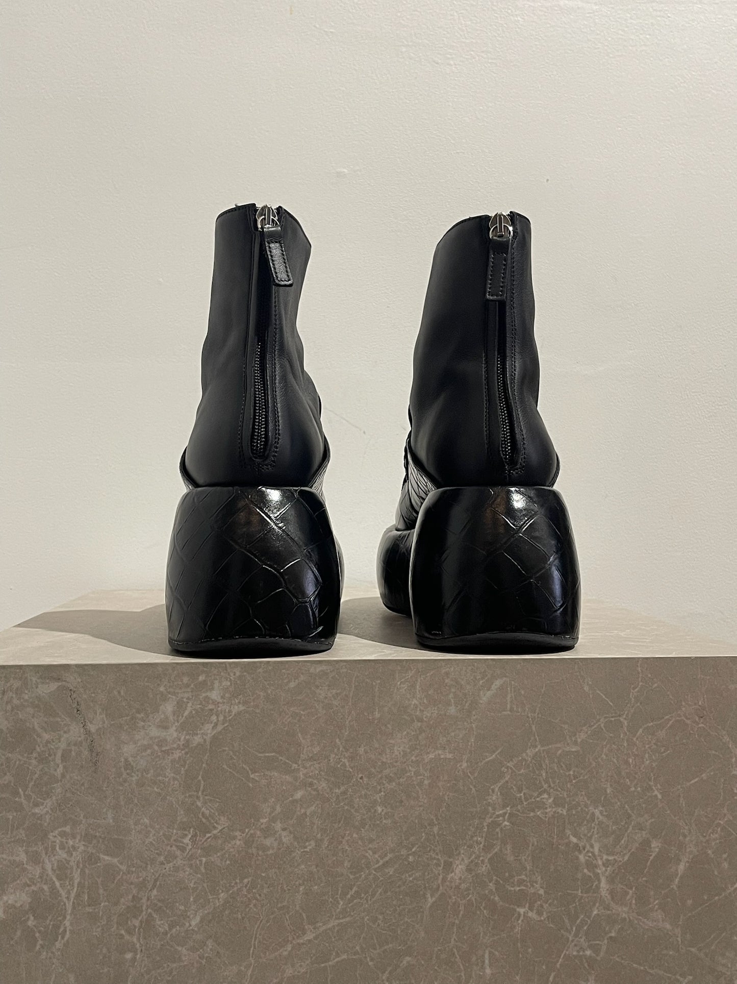 Bottines Loewe noires T.37