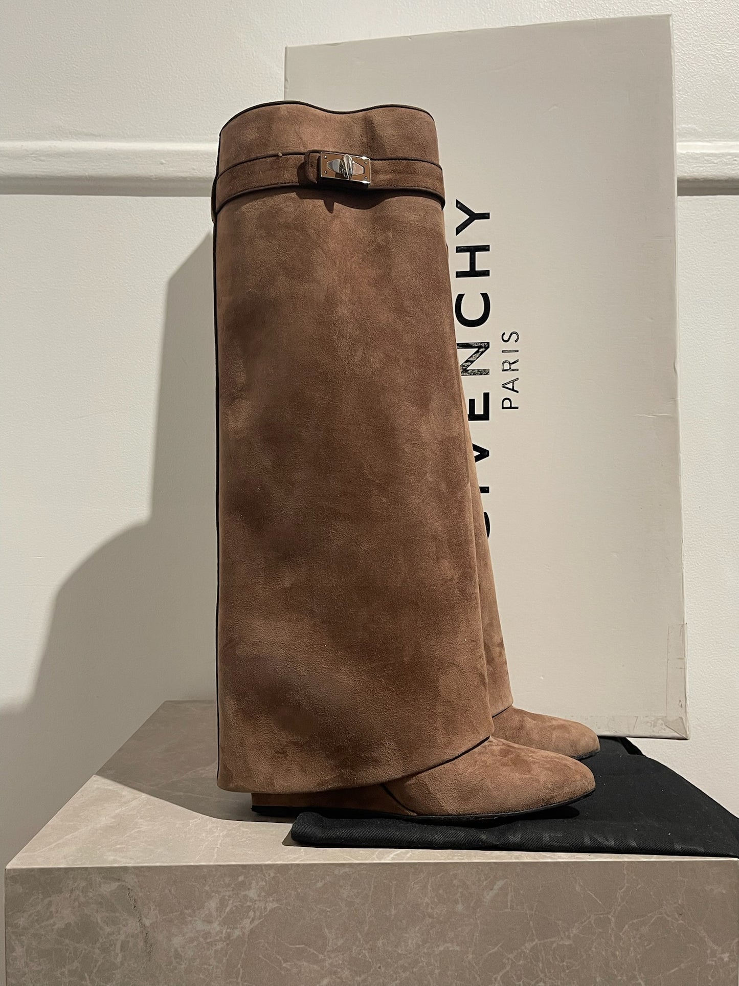 Bottes Givenchy Shark  marron T.37,5