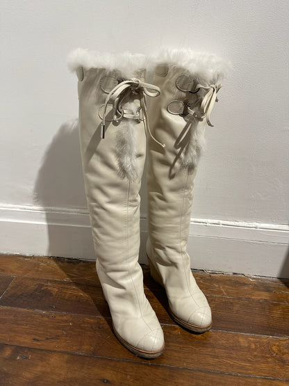 Bottes Chanel T.36