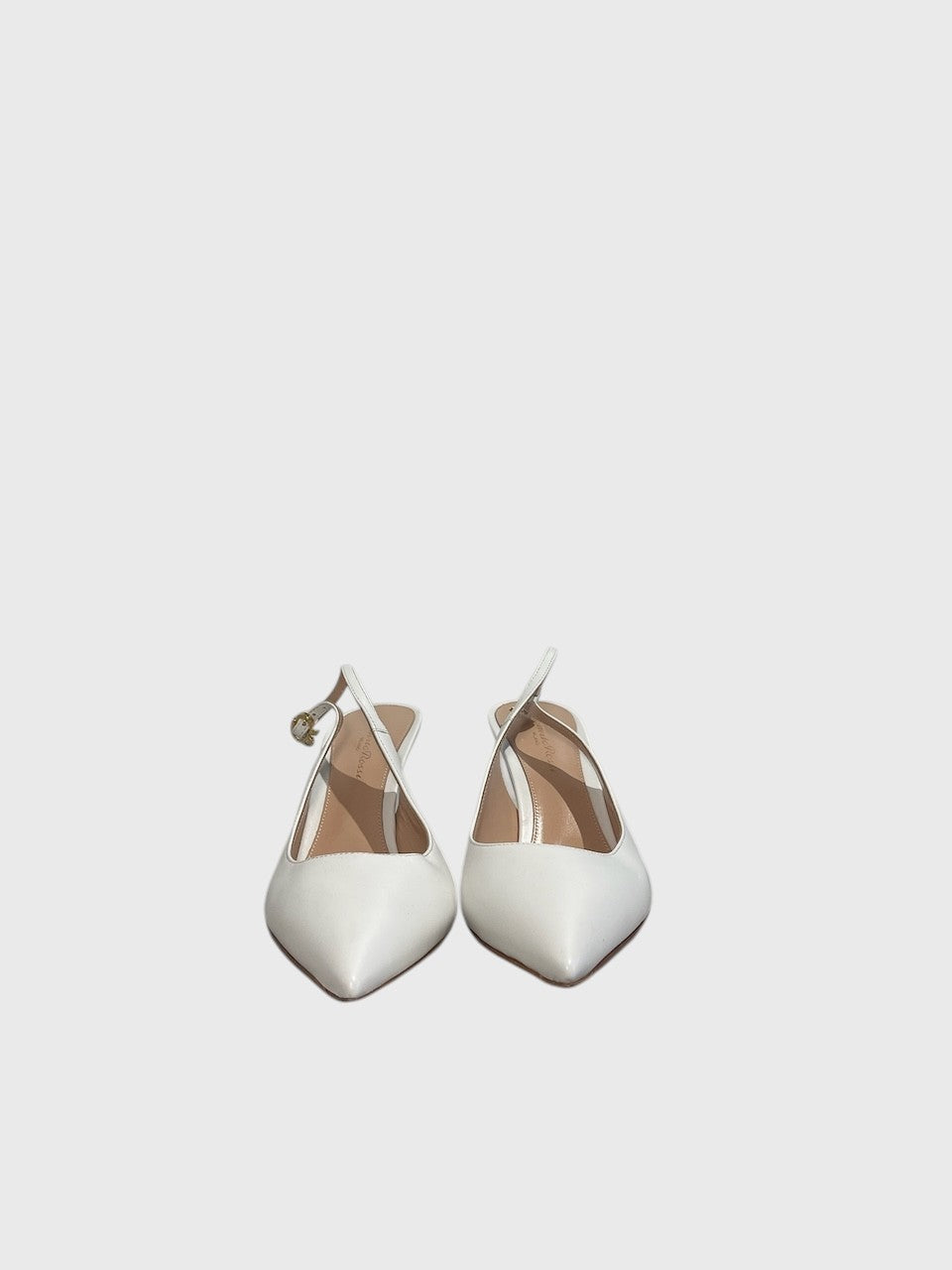 Escarpins Gianvito Rossi blancs T.38