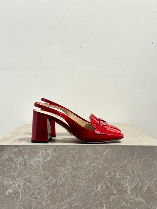 Escarpins Prada rouges T.36