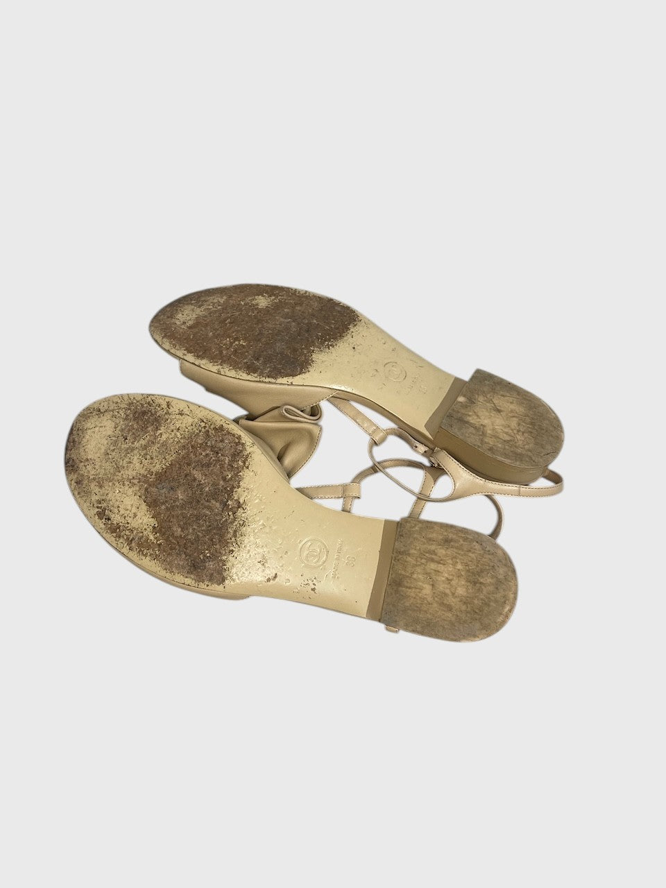Sandales Chanel beige T.38