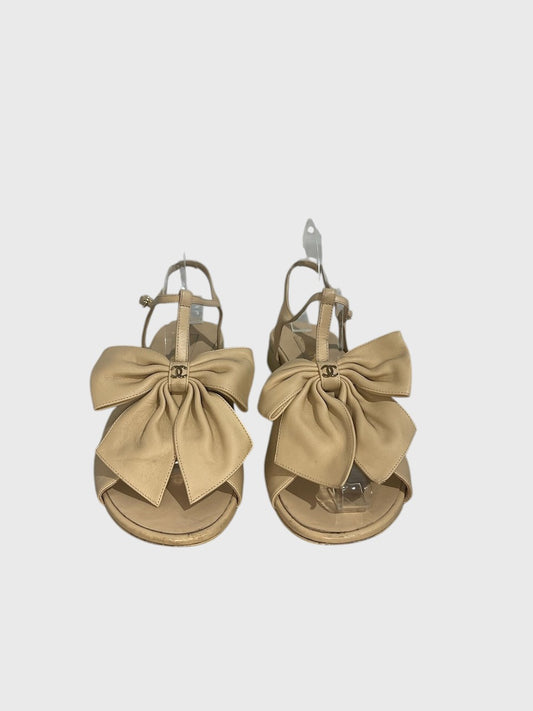 Sandales Chanel beige T.38