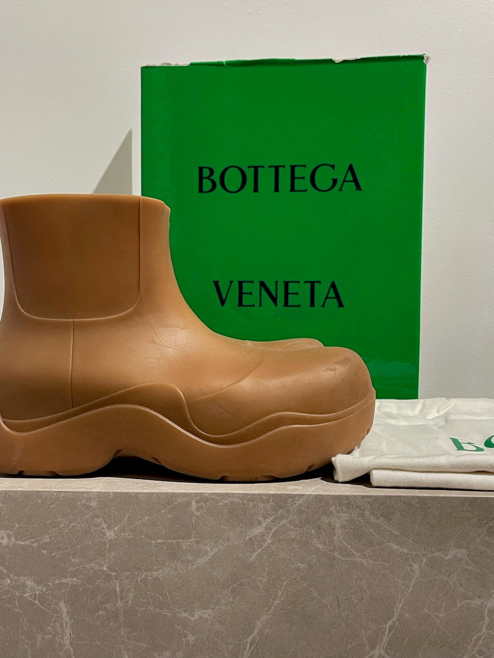 Bottines Bottega Veneta Puddle camel T.40