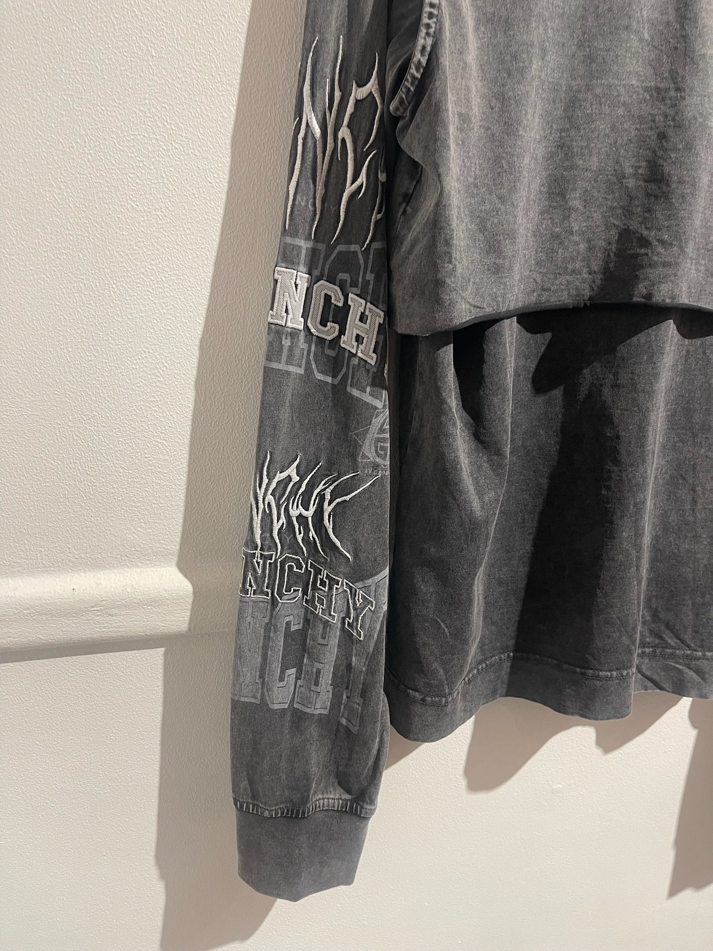 T-shirt Givenchy gris T.M