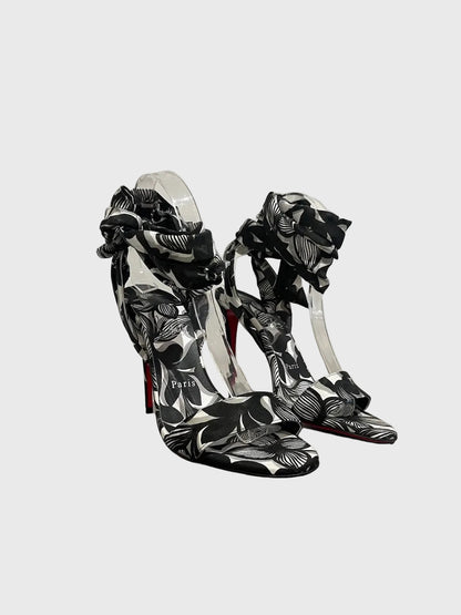 Sandales Christian Louboutin noires T.38