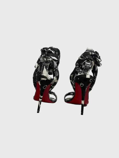 Sandales Christian Louboutin noires T.38