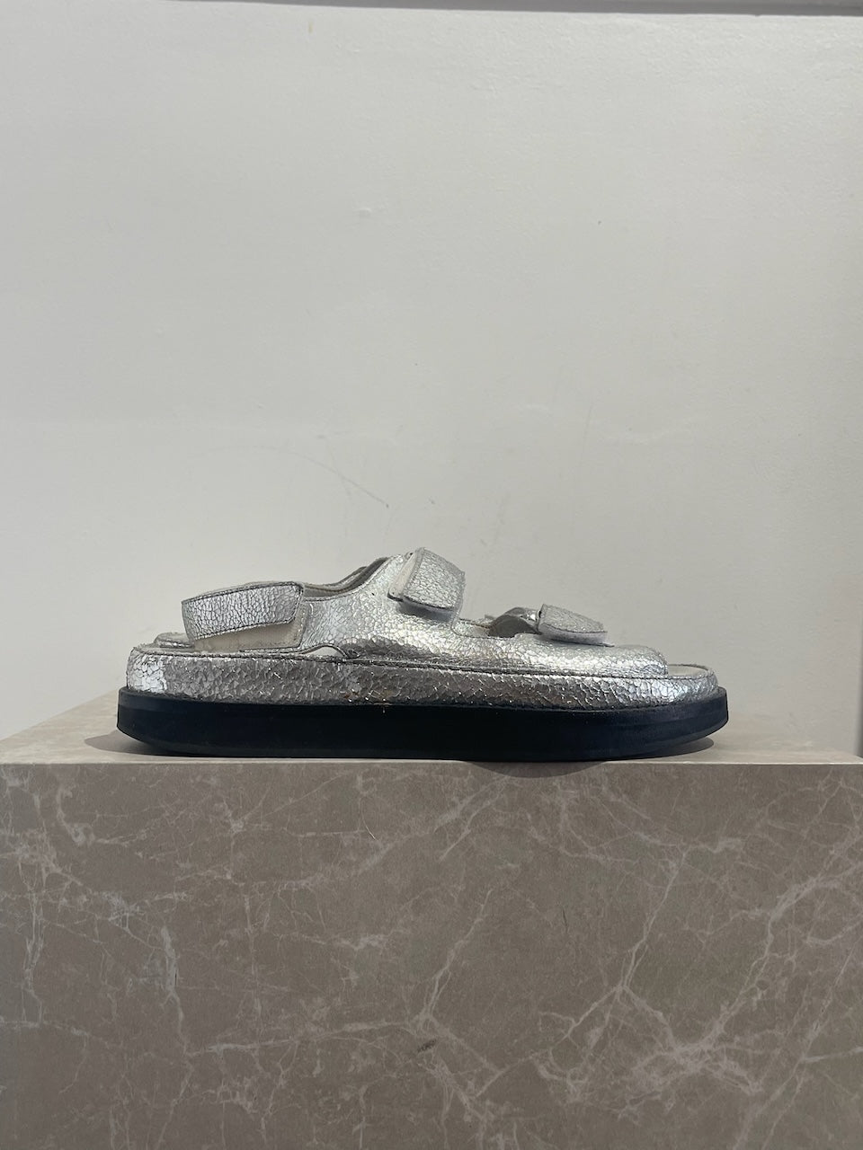 Sandales Chanel Dad argent T.40,5