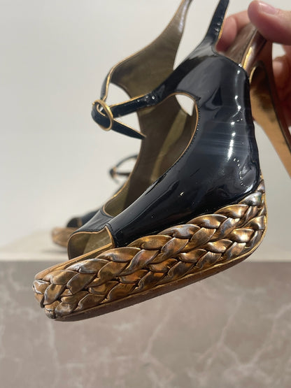 Escarpins Yves Saint Laurent noirs T.35,5