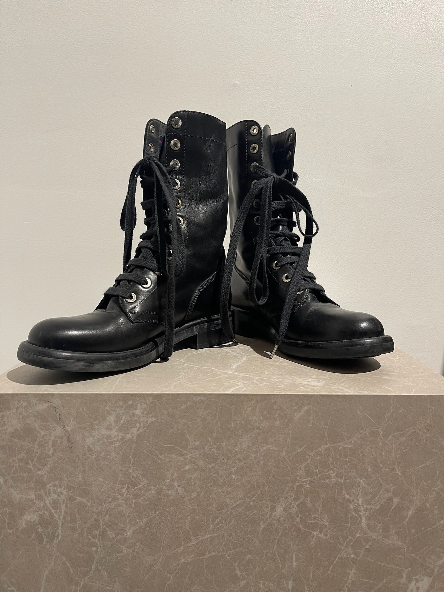 Bottes Chanel noires T.37,5