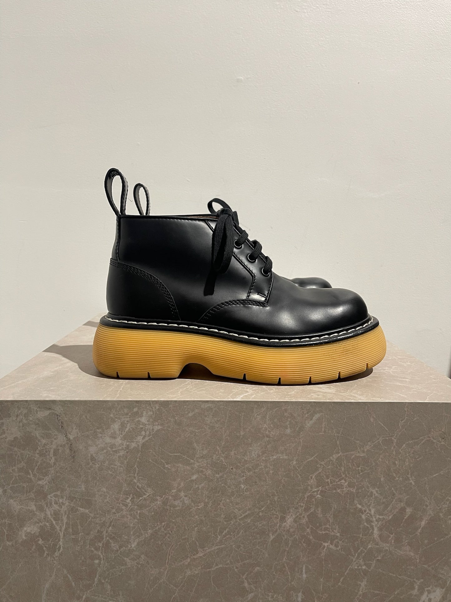 Bottines Bottega Veneta Bounce T.36