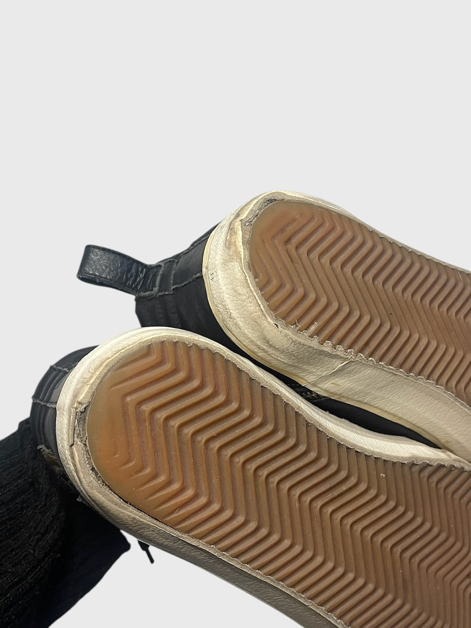 Baskets Golden Goose noires T.39