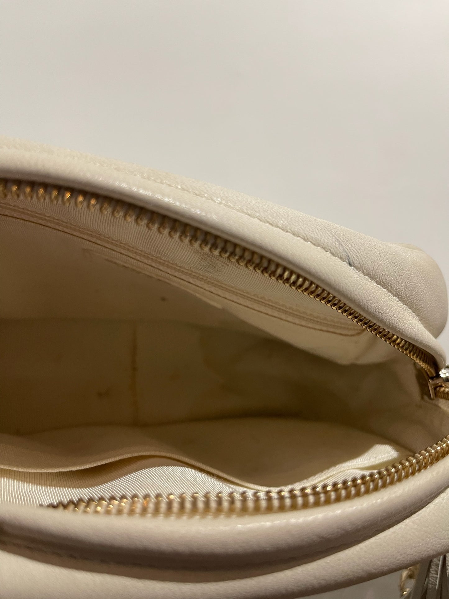 Sac Chanel Camera écru