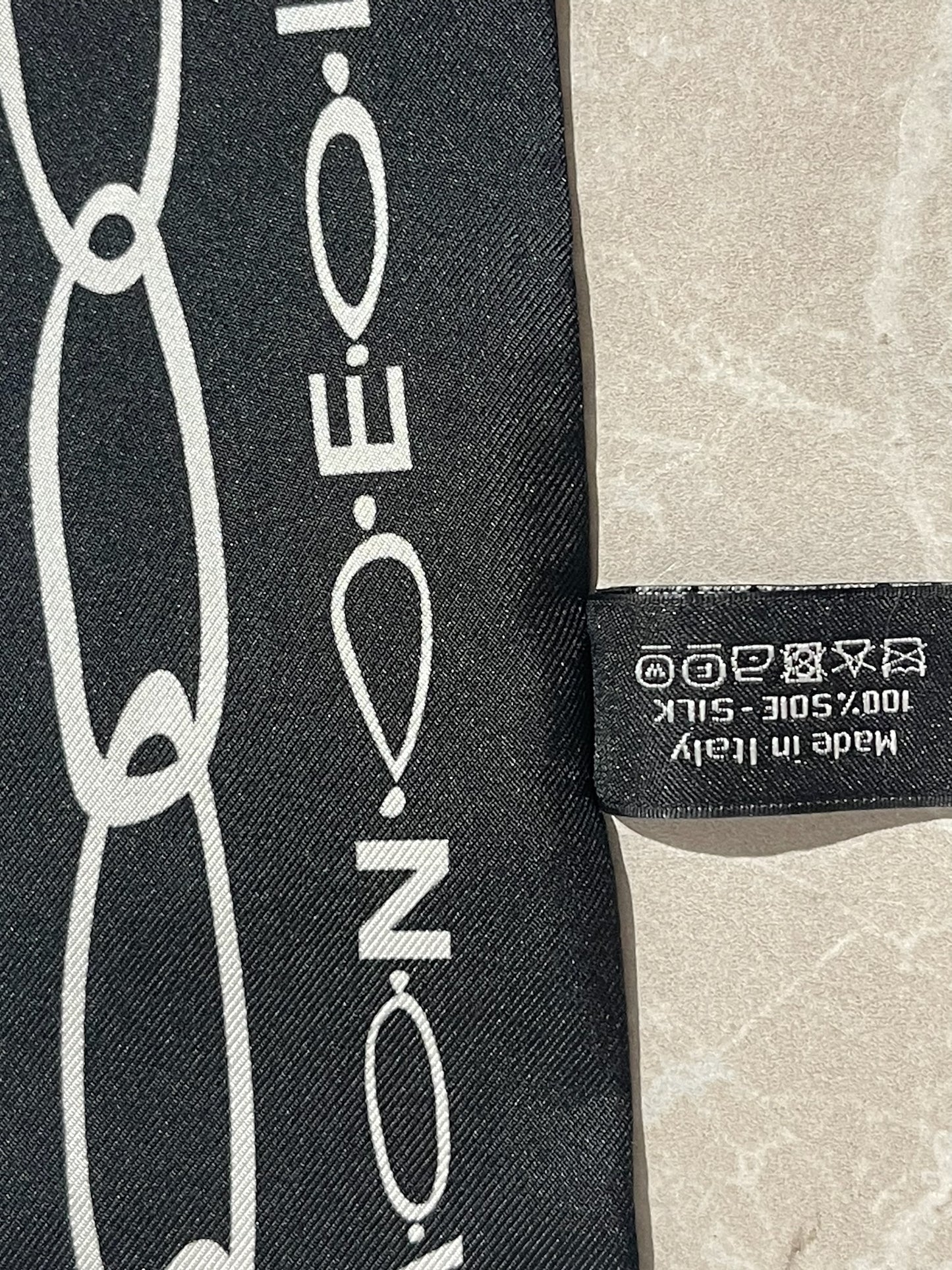 Foulard slim bandeau Chanel noir