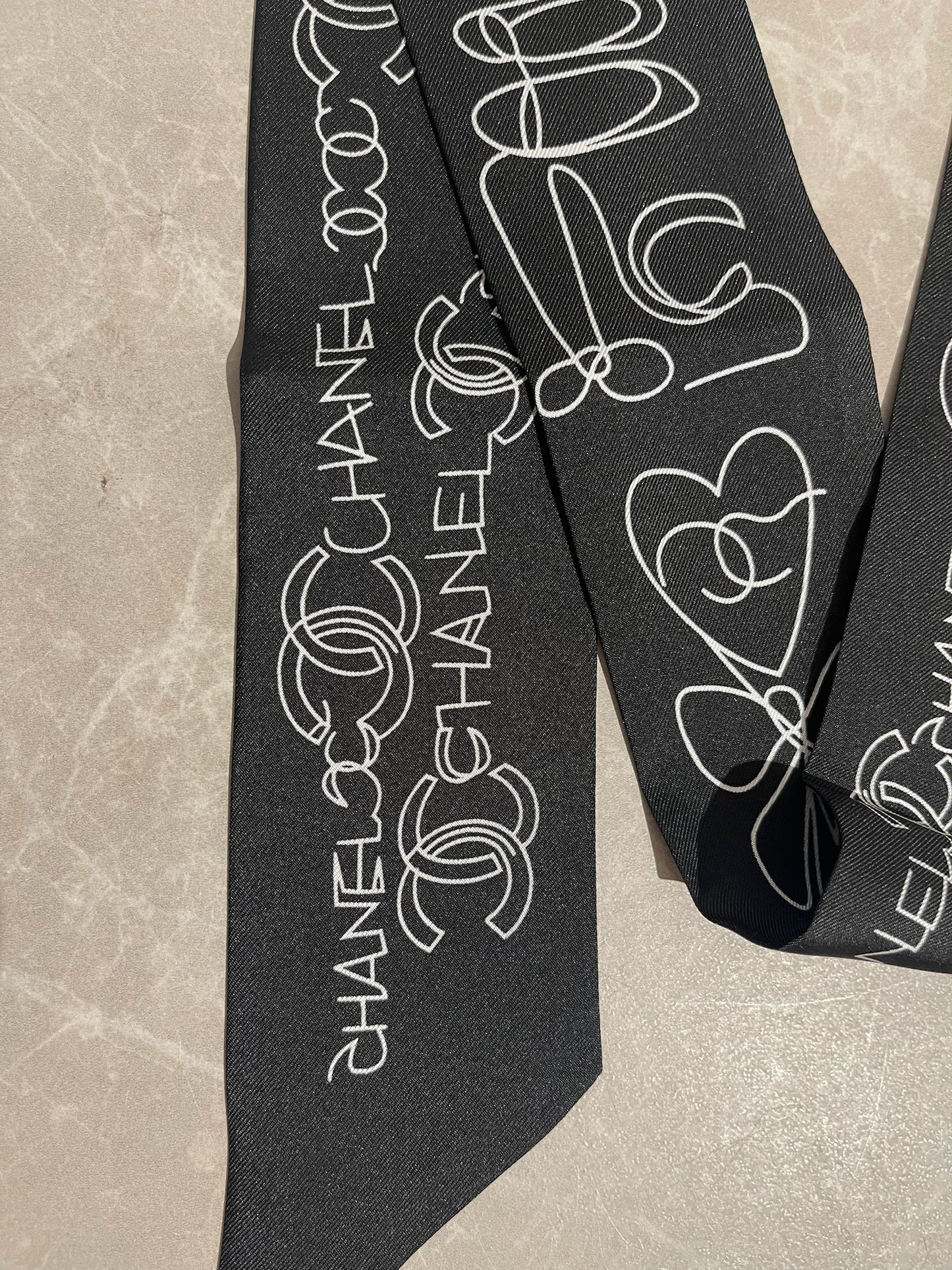 Foulard slim bandeau Chanel noir