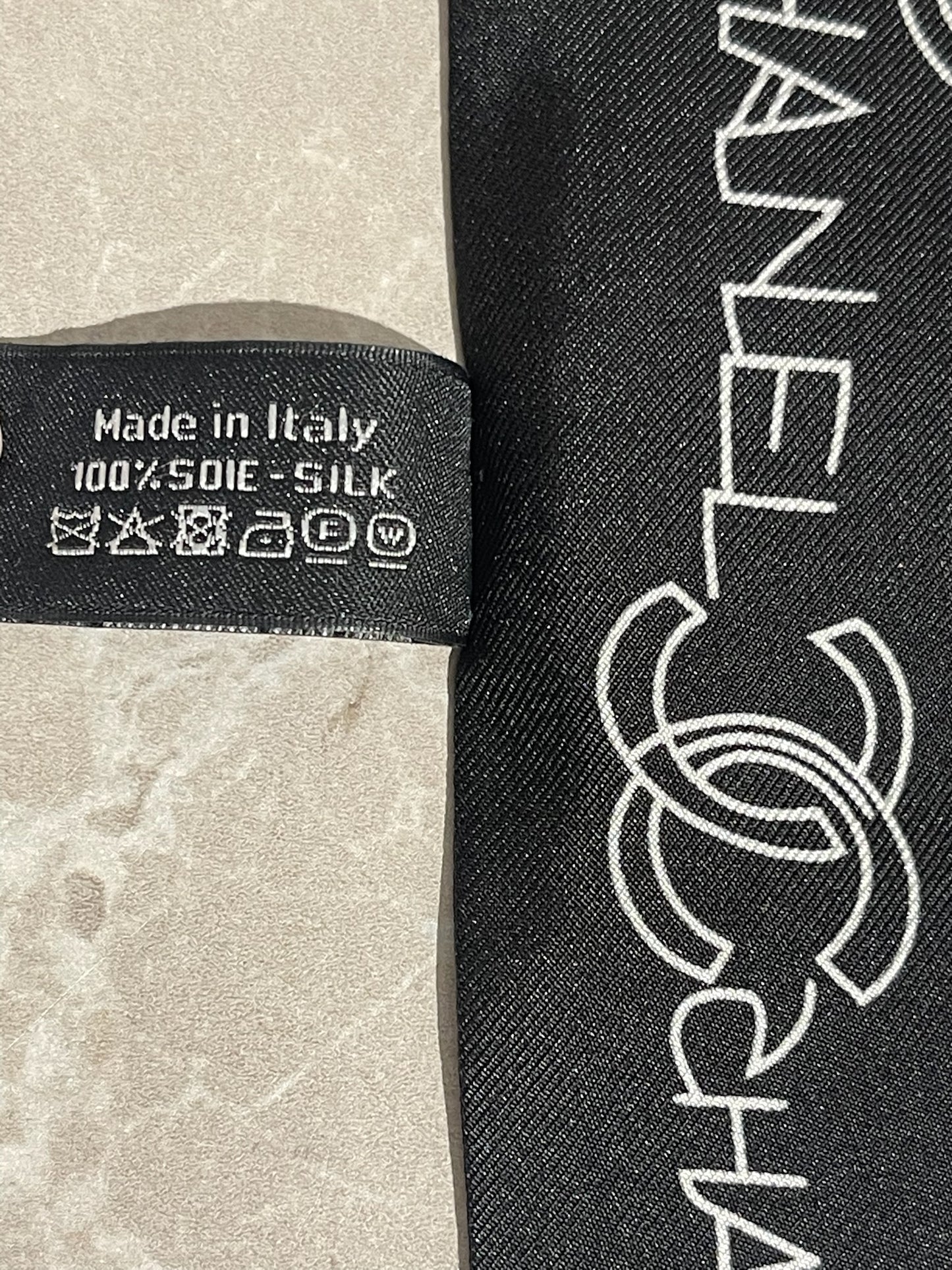 Foulard slim bandeau Chanel noir