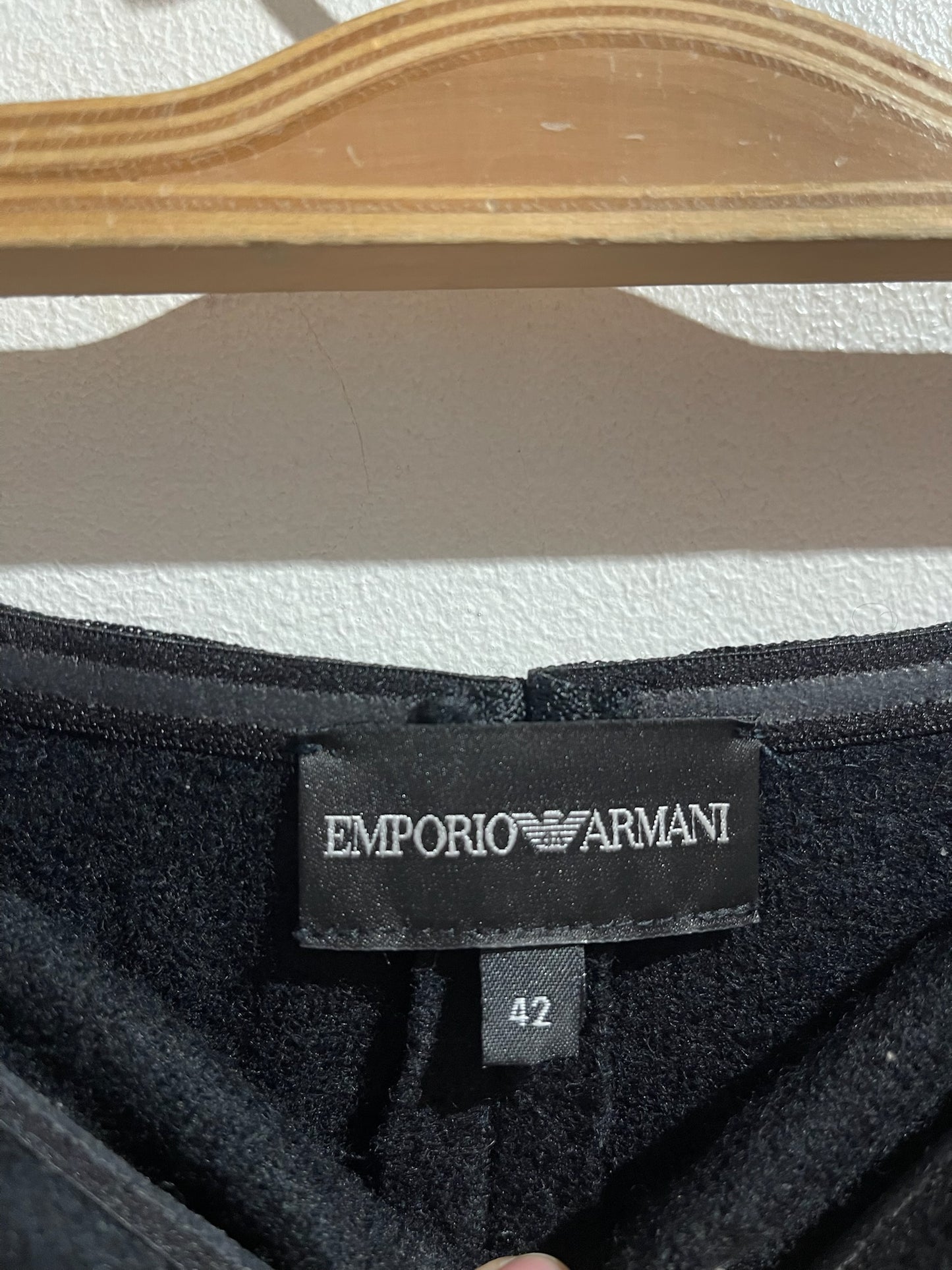 Robe Emporio Armani noire T.38